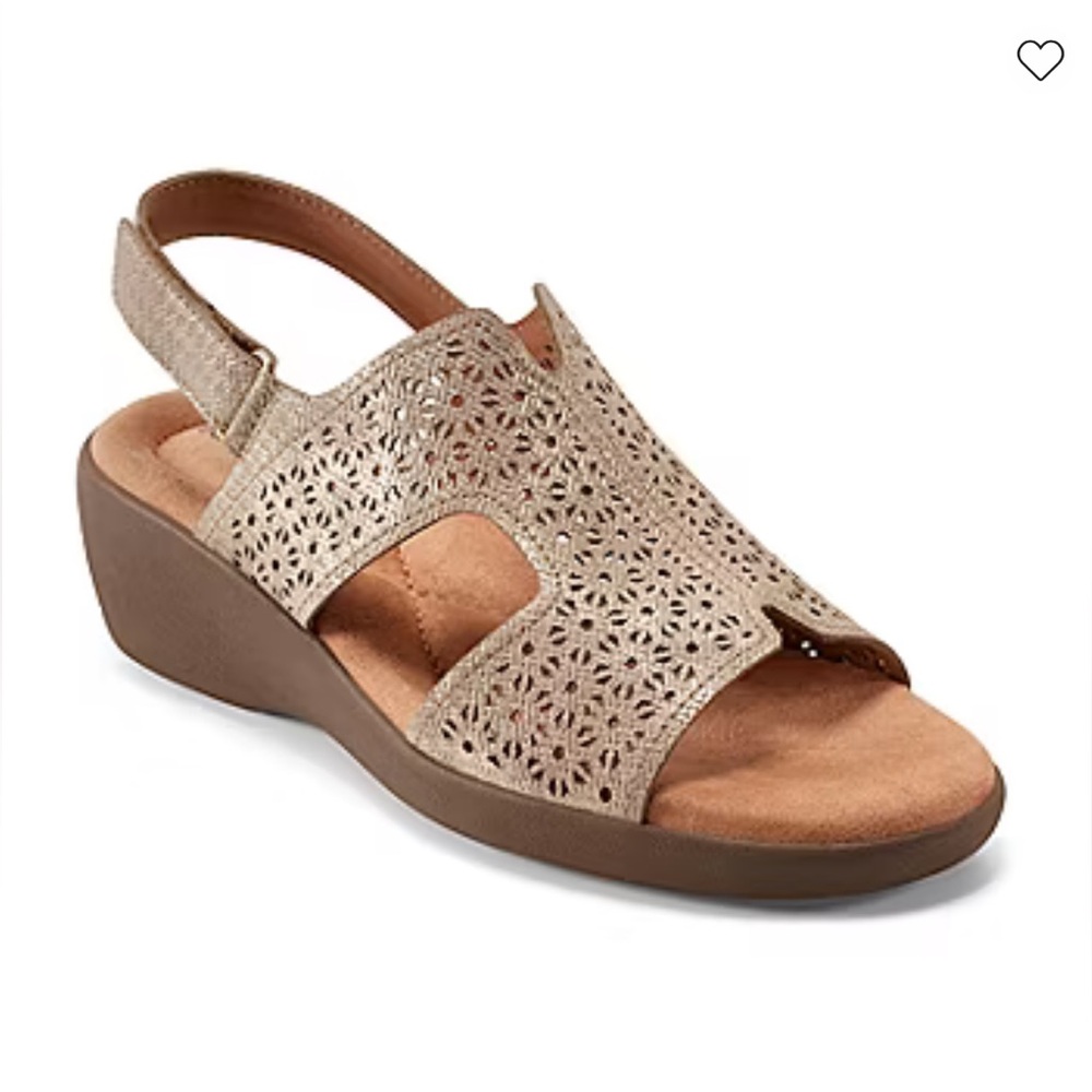 \Easy Spirit\• NWT Kali Gold Sandals